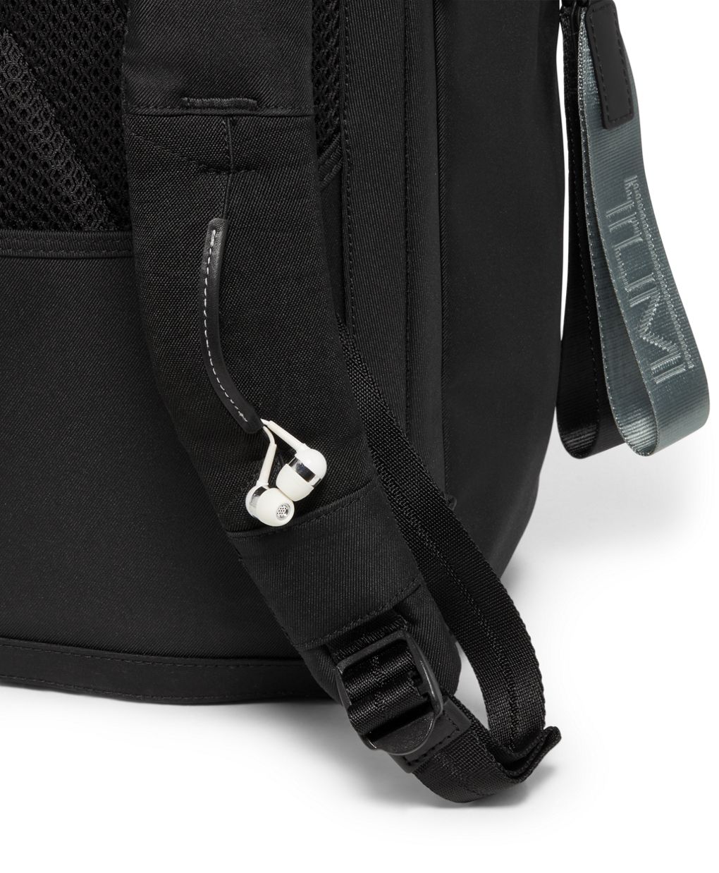 Finch Backpack 6 Finch Backpack